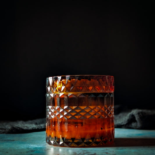 Elixir | Crushed Cardamom & Warm Vanilla Cream