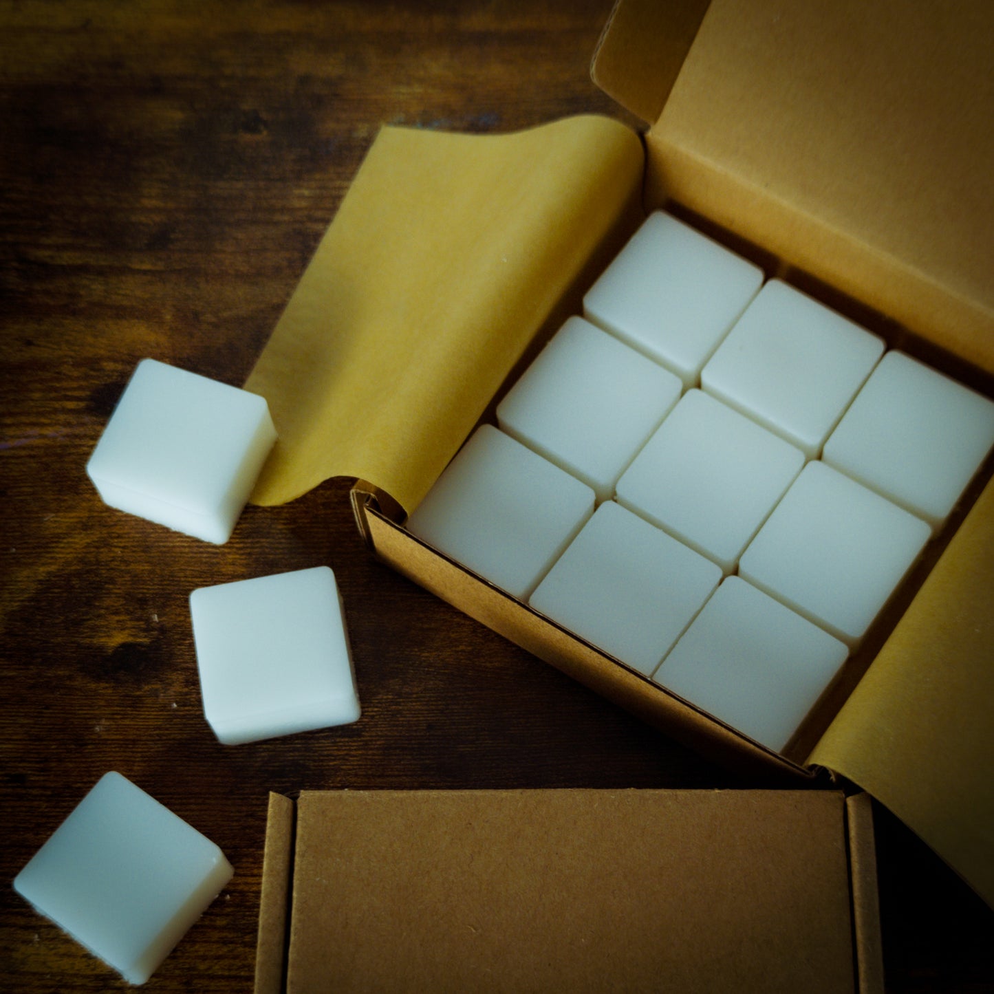 Tea Room Wax Melts | Almond Macarons, Vanilla Icing, Lavender Tea